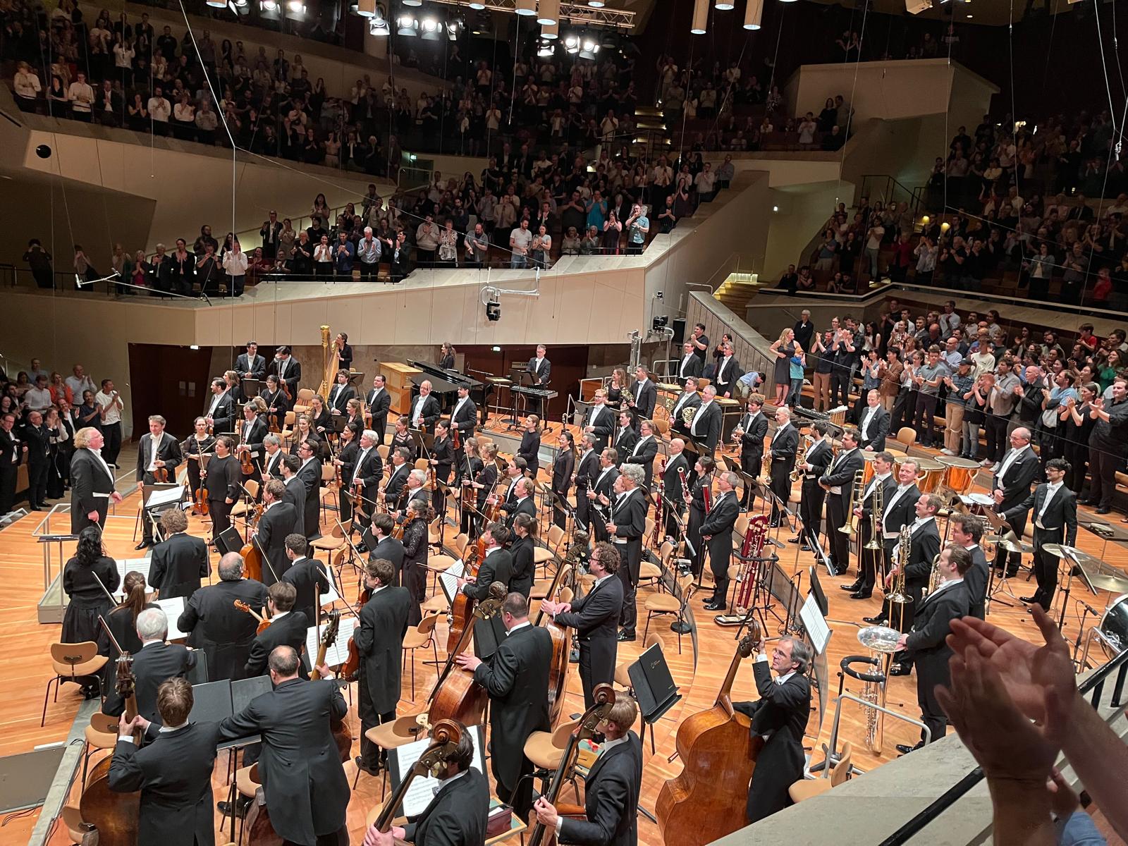 „Adeventschööörs on Öhrs“: The John Williams Berlin Concerts 2025